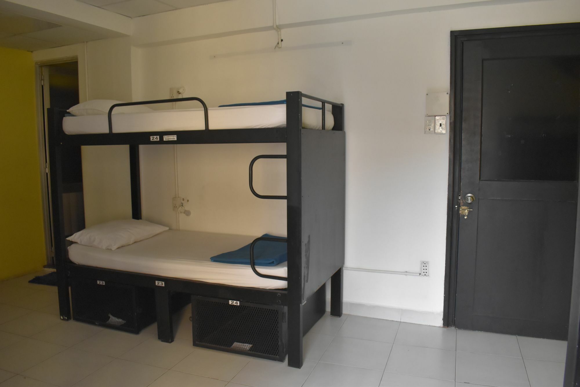 Hangout Hcm (adults Only) Nhà trọ