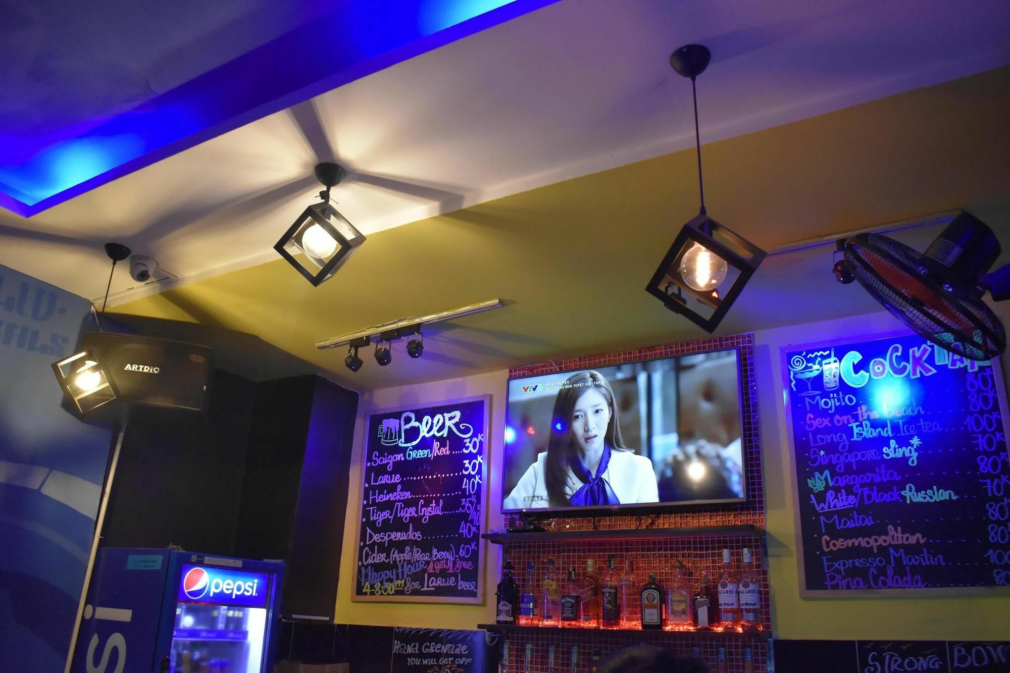 Hangout Hcm (adults Only) * TP. Hồ Chí Minh