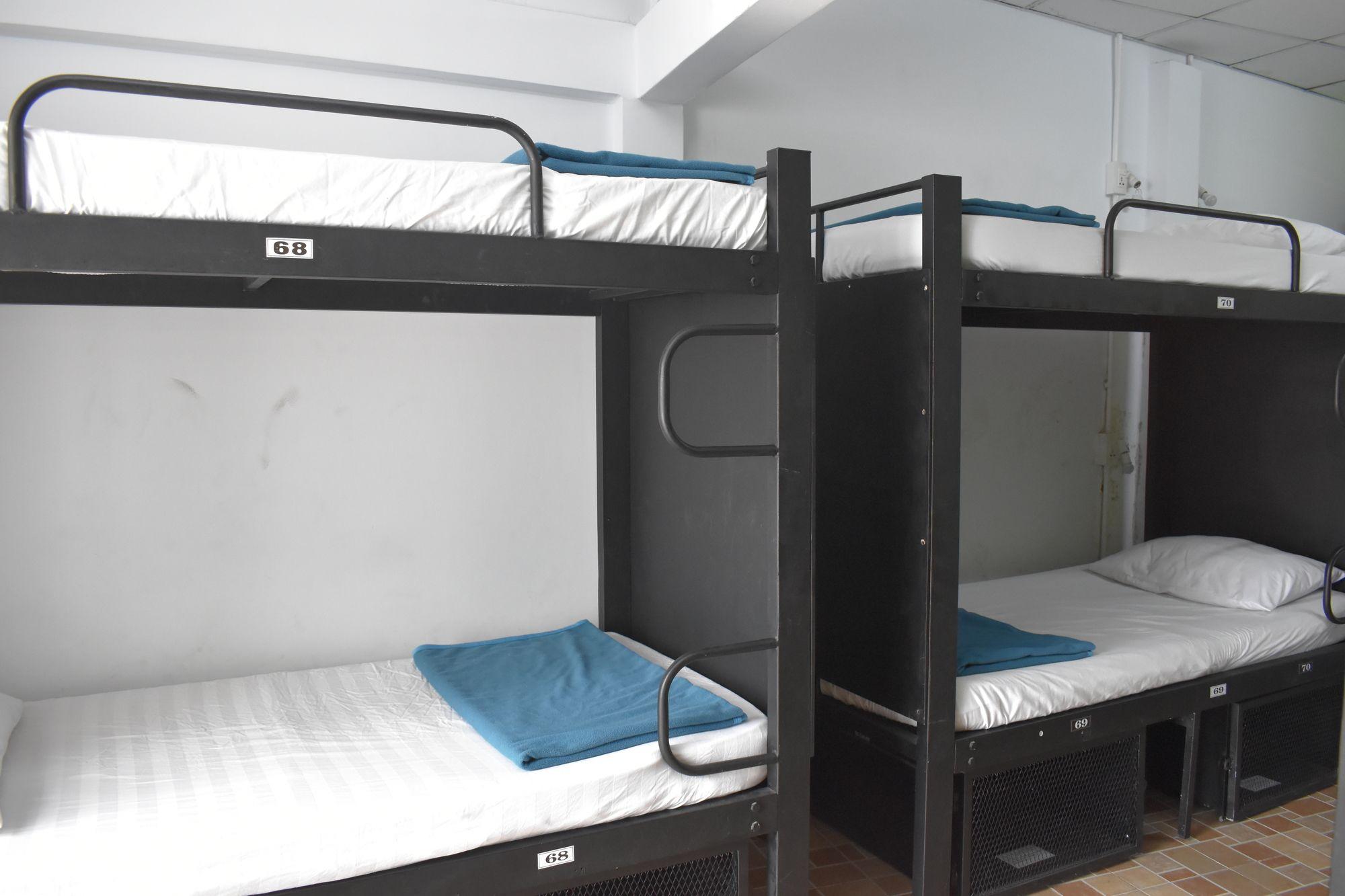 Hangout Hcm (adults Only) Nhà trọ